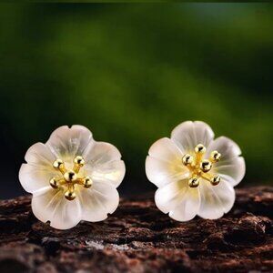 18k Gold Plated Crystal Flower Stud Earrings